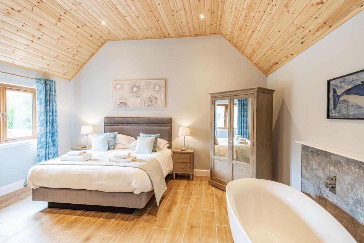Osprey Lodge 1 With Hot Tub Newton Stewart Εξωτερικό φωτογραφία
