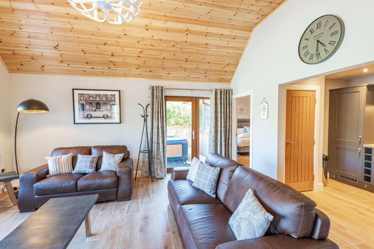 Osprey Lodge 1 With Hot Tub Newton Stewart Εξωτερικό φωτογραφία