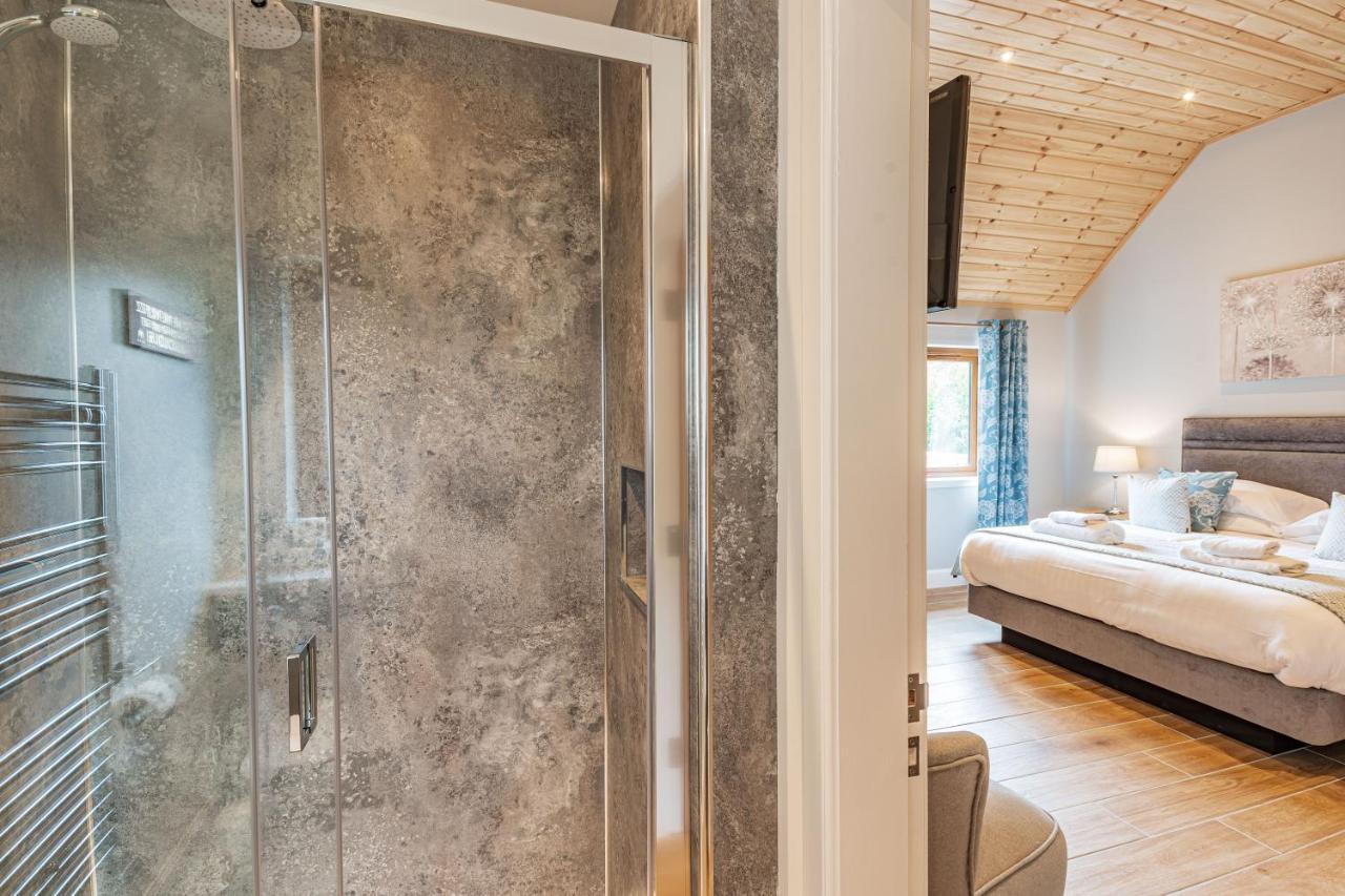 Osprey Lodge 1 With Hot Tub Newton Stewart Εξωτερικό φωτογραφία
