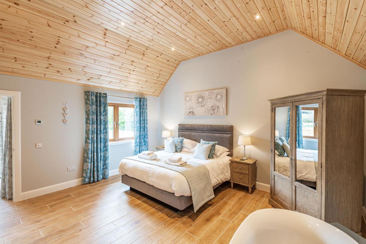 Osprey Lodge 1 With Hot Tub Newton Stewart Εξωτερικό φωτογραφία