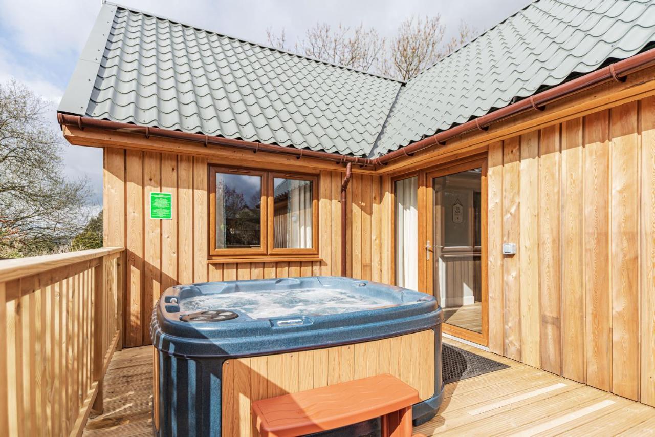 Osprey Lodge 1 With Hot Tub Newton Stewart Εξωτερικό φωτογραφία